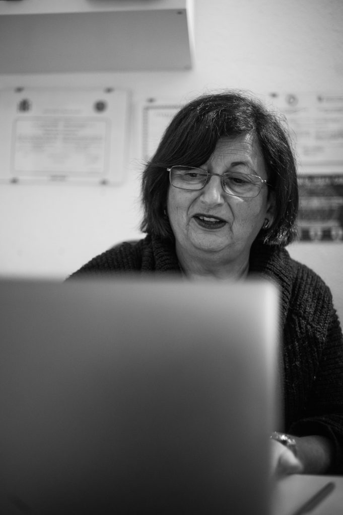 Carmen Caballero, gestió de oficina de My Dance Studio